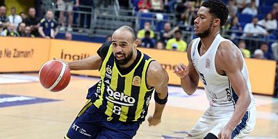 Fenerbahçe seride öne geçti