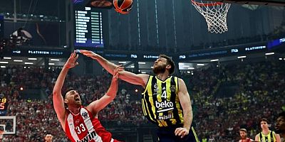 Fenerbahçe, yarı finalde veda etti