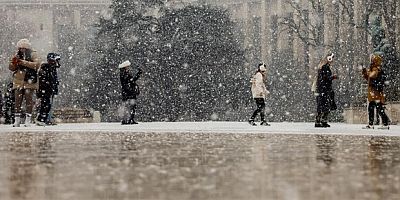 Fransa ve Bosna Hersek'i kar fırtınası vurdu: 6 ölü