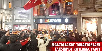 Galatasaray taraftarları Taksim'de kutlama yaptı