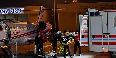 Genç kız ambulans uçakla Türkiye'ye getirildi