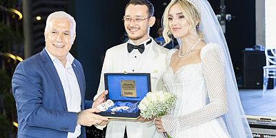 Görkemli düğün