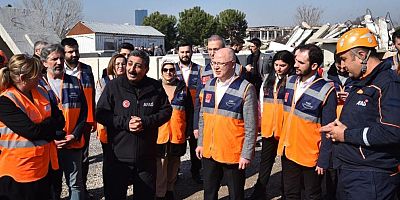 Gürkan: Türkiye tek yürek tüm yaraları saracaktır