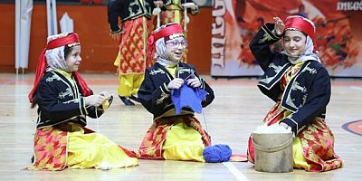 İnegöl'de 23 Nisan coşkuyla kutlandı