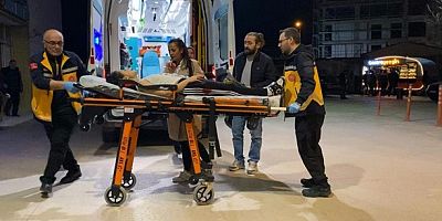 İnegöl'de aşk üçgeni bıçaklı kavgaya dönüştü: 2 yaralı