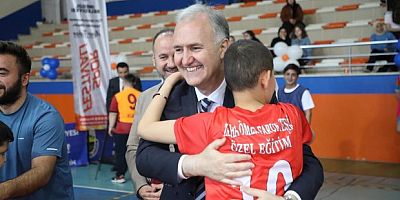 İnegöl'de Engelsiz Turnuva coşkusu