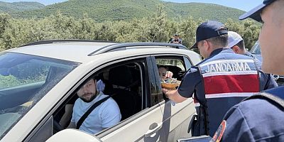 Jandarmadan ceza yerine çikolata