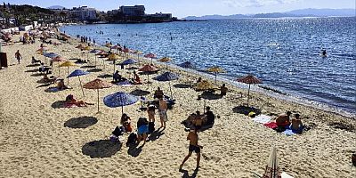 Kadınlar Denizi Plajı'nda bayram yoğunluğu