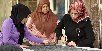 Kadınlar depremzedeler için seferber oldu