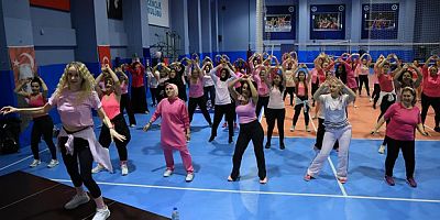 Kadınlar sporla buluşuyor