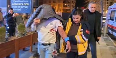 Kafedeki tartışma bıçaklı kavgaya dönüştü: 1 yaralı