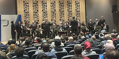‘Kalpten Dile Ezgiler’ konserine yoğun ilgi