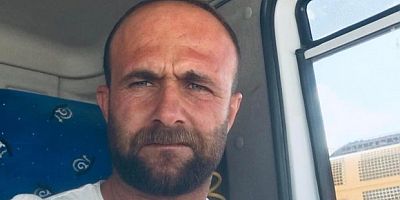 Kamyon ile tırın çarpıştığı kazada sürücü hayatını kaybetti