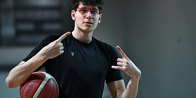 Kansere pembe gözlük