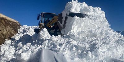 Kar kalınlığı yer yer 2 metreyi geçti