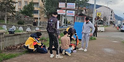 Kastamonu’da motosiklet ile otomobil çarpıştı: 2 yaralı