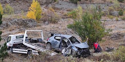 Kastamonu'da otomobiller şarampole uçtu