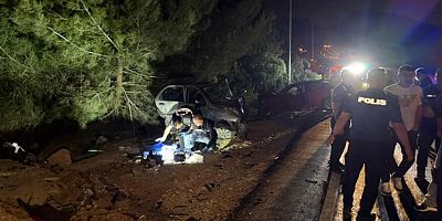 Kazada karı koca öldü, 4 yaşındaki çocukları yaralandı