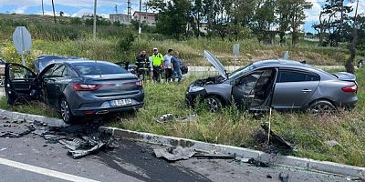 Kırklareli'nde iki otomobil çarpıştı: 6 yaralı