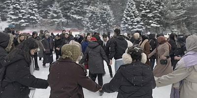 Kış Festivali'ne yoğun katılım trafiği felç etti