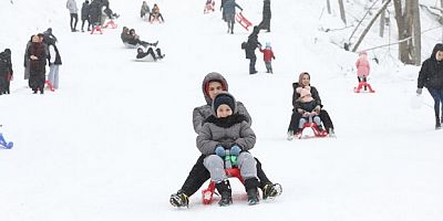 Kızağını alan buraya koştu