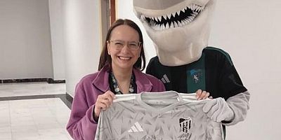 Kocaelispor'dan doktorlara Tıp Bayramı sürprizi