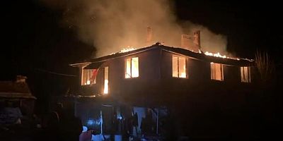 Köy evi alevlere teslim oldu