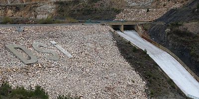 Kozağaç Barajı'nda su tahliyesine başlandı