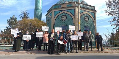 Kütahyalılar Çinili Camii'nin ibadete açılmasını istiyor
