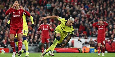 Liverpool, Tottenham'a son dakikada takıldı