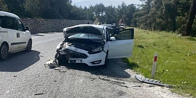 Manisa’da otomobiller çarpıştı: 4 kişi yaralandı