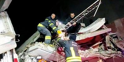 Masal bebek 44 saat sonra sağ çıkarıldı