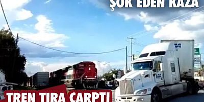 Meksika’da tren tıra çarptı