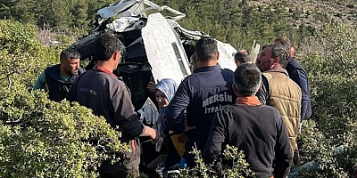 Mersin'de işçi servisi uçurumdan yuvarlandı: Ölü ve çok sayıda yaralı var