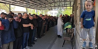 Minik Aybars gözyaşlarıyla son yolculuğuna uğurlandı