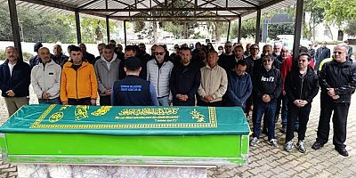 Müzisyen Cem Öcal, son yolculuğuna uğurlandı