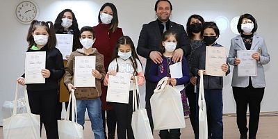 Öğrenciler ödüllendirildi