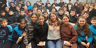 Öğrenciler yazar Melis Sena Yılmaz ile buluştu
