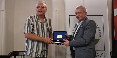 Osmangazi’de şiirin çevirisi konuşuldu