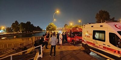 Otururken kanala düştü, akıntıya kapılıp kayboldu