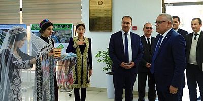 Özbekistan'da Türkçe eğitimi