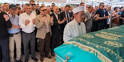Özgür Özel'in amcası son yolculuğuna uğurlandı
