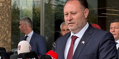 Öztürkler’den Zelenskiy’e tepki