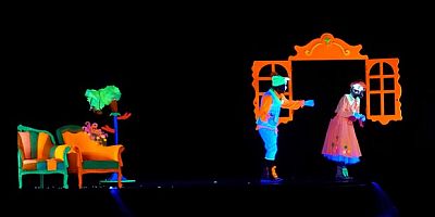 Perde, ‘Şebo Müzikali’ ile açılıyor