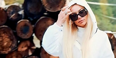 Sahnede Güllü'yü yaşatıyorum