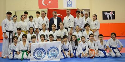 Şampiyonları Başkan Yılmaz uğurladı