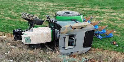 Şarampole yuvarlanan traktörün sürücüsü yaralandı