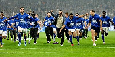 Schalke 04, 3 yıl sonra Bundesliga'da