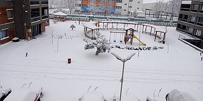 Sessiz, sakin, bembeyaz