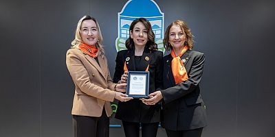 Siber şiddete 'DUR' dediler